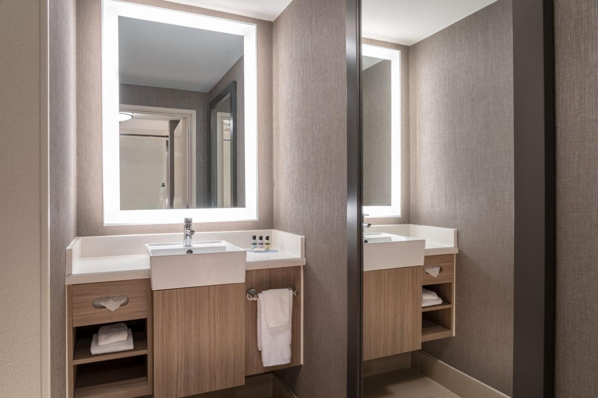 Springhill Suites West Mifflin Kültér fotó