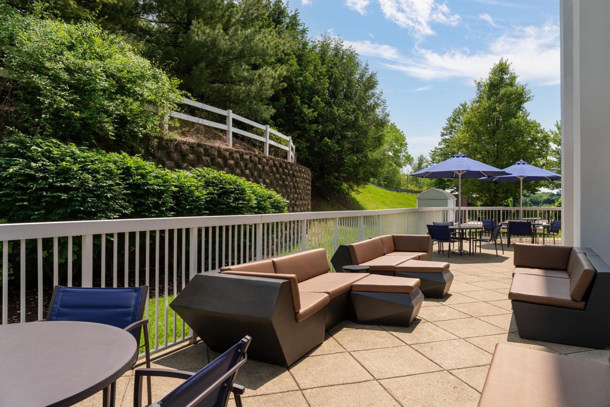 Springhill Suites West Mifflin Kültér fotó